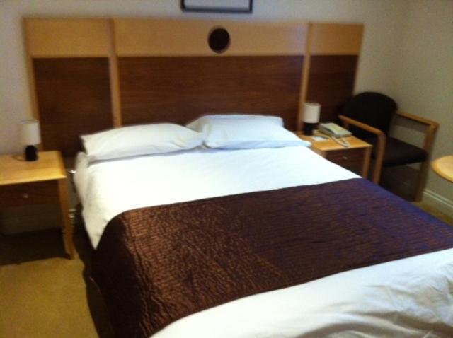 The Beeches Hotel Grimsby Room photo